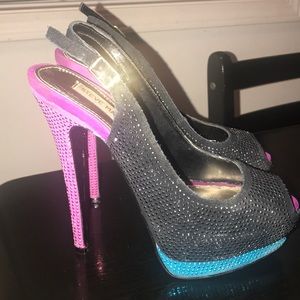 Steve Madden Women's Black and Pink Peep Toe Heels